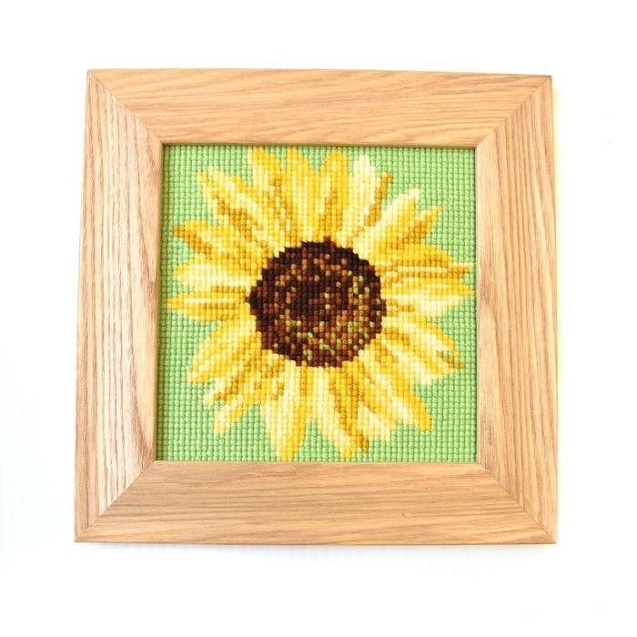 click here to view larger image of Sunflower Mini Kit - Green Background (needlepoint kits)